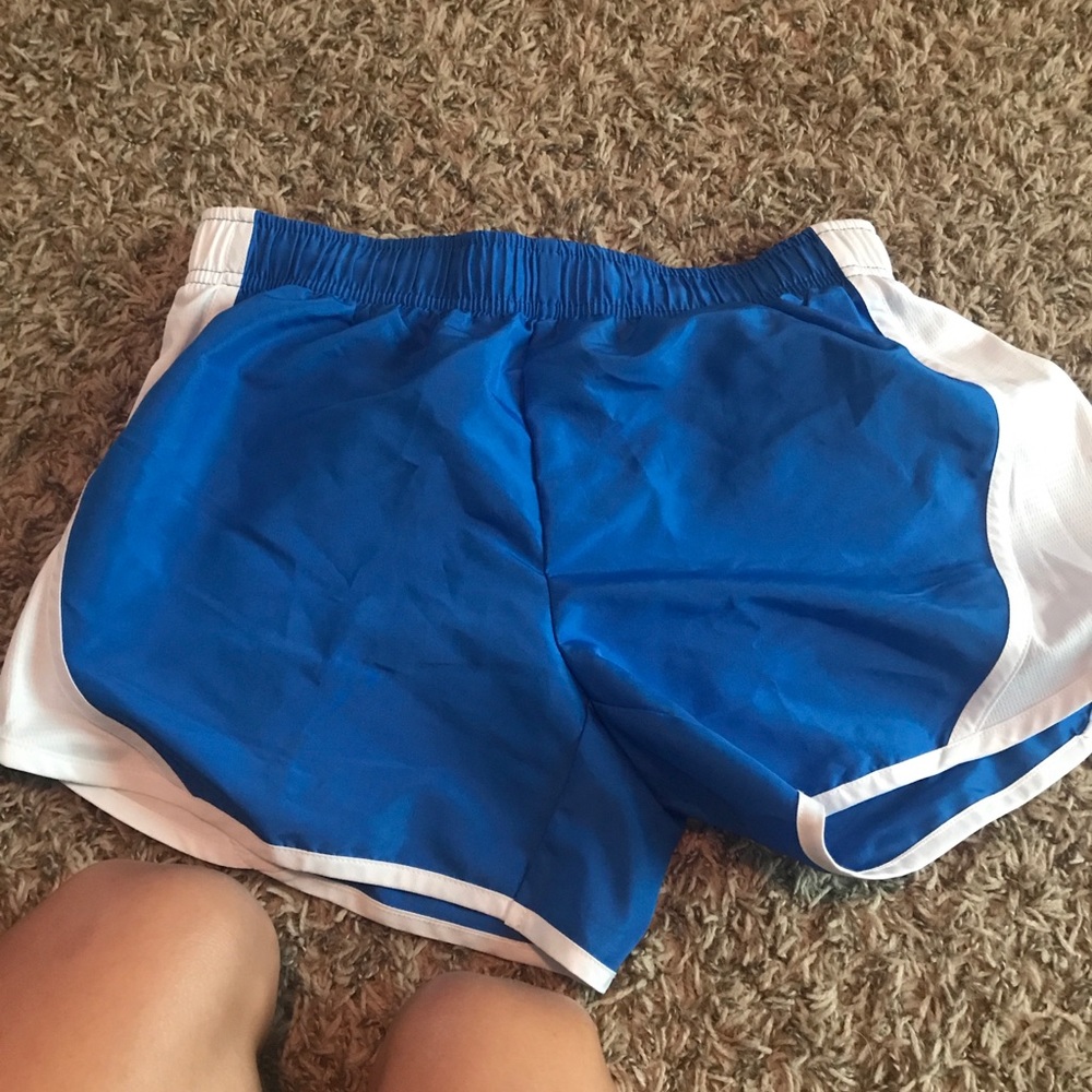 Running shorts